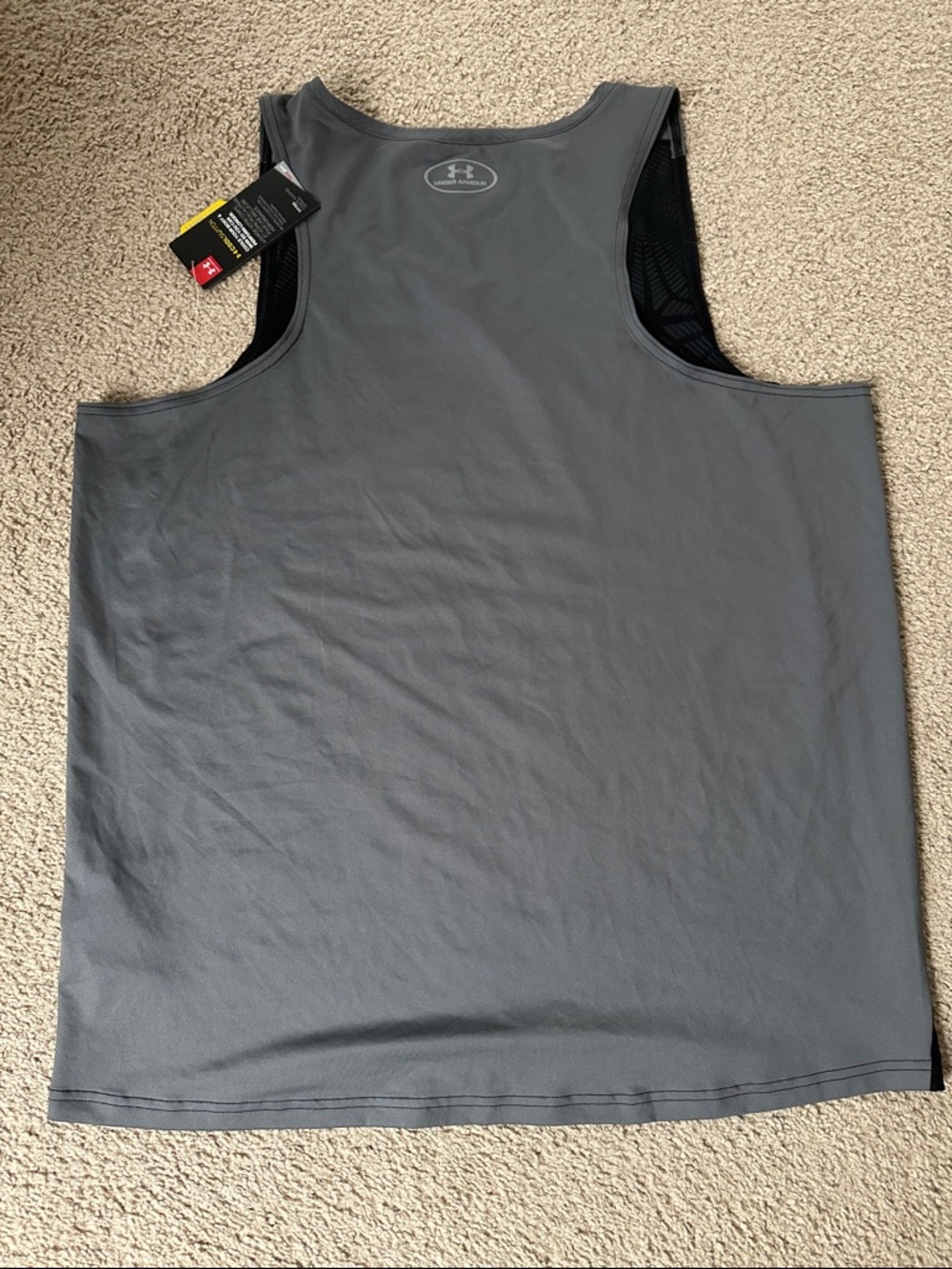 Under Armour Men’s Black and Gray Performance Tank - Picture 4 of 4